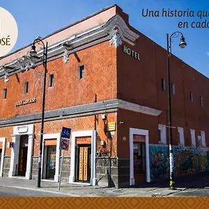 3* Hotel Casa De Oracion San Jose